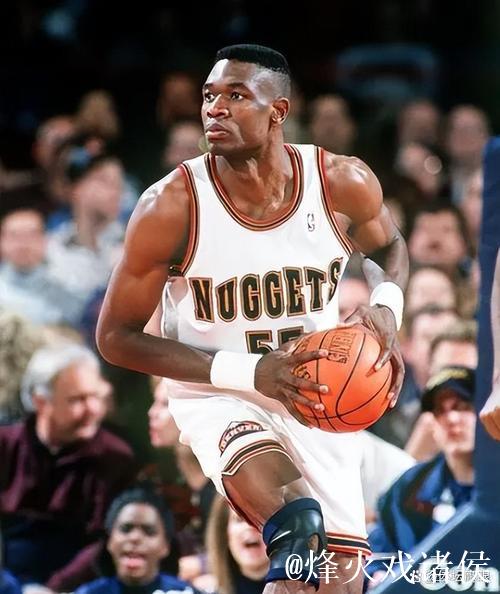 篮球传奇穆托姆博因脑癌逝世，终年58岁！